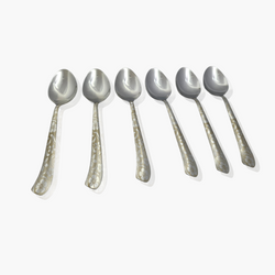 Stainless Steel Cutlery Set - D06 [6 Person Serving]