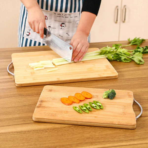 Organic Bamboo Cutting Board 22x32cm